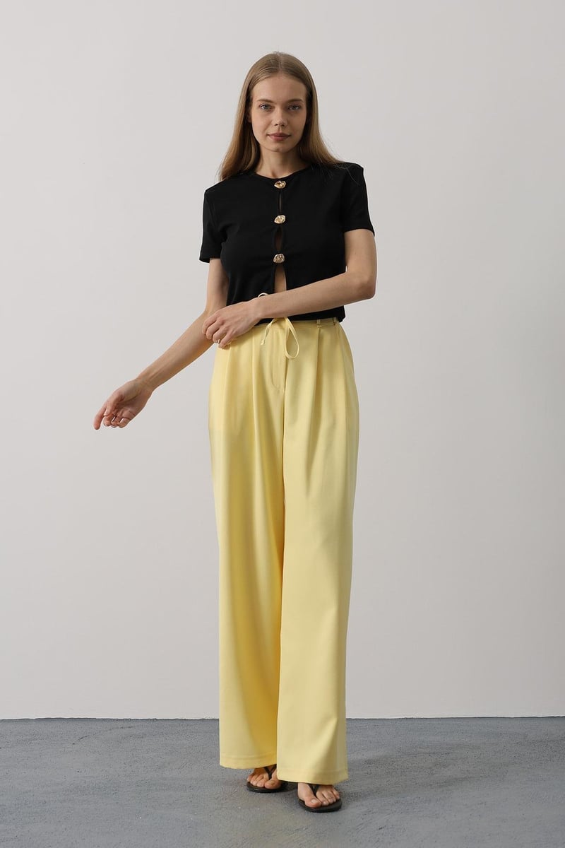 Pileli Bağcıklı Oversize Pantolon